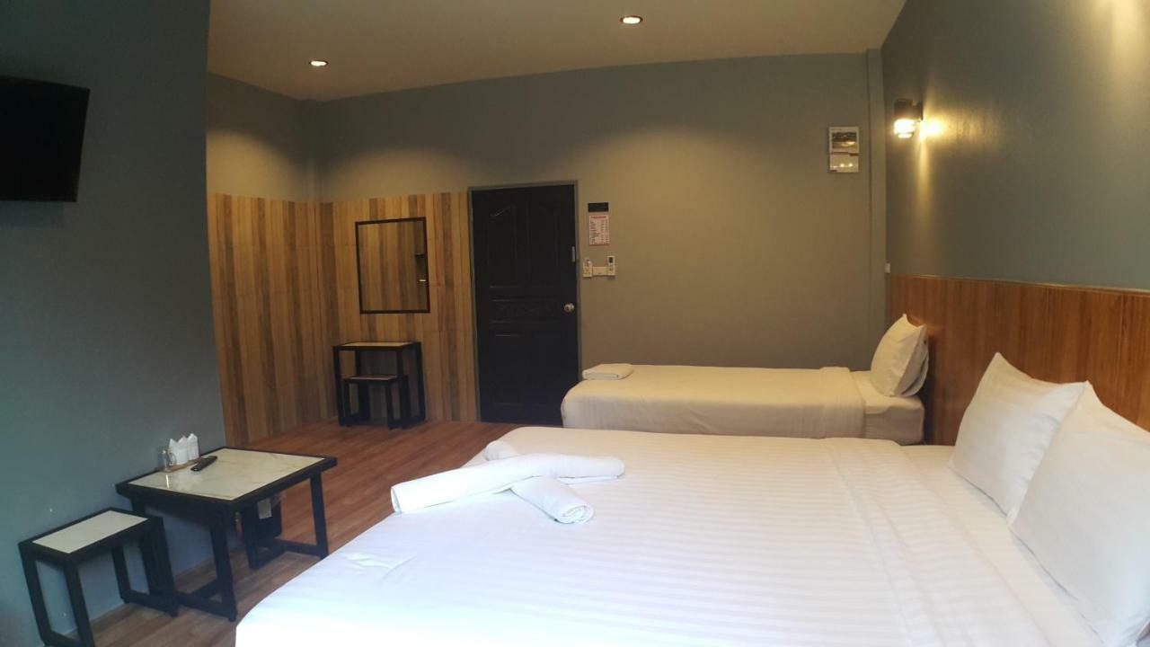 Zea Zide Hotel プラチュワップキーリーカン エクステリア 写真